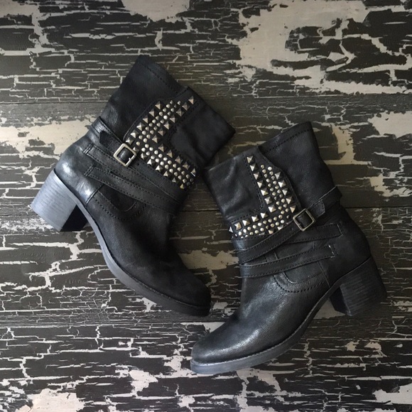 Vince Camuto Shoes - Vince Camuto Boots
